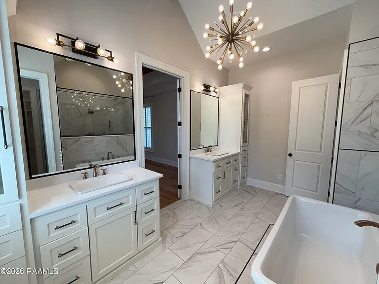 102 Orchard Park Ave — Photo 19