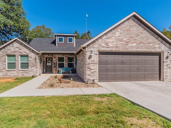 4905 Wichita St, Granbury, TX 76048