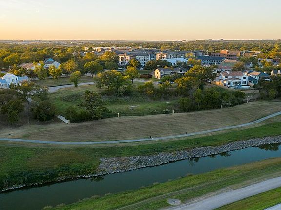 4th image of 200 Clementine Ct Lot 1R