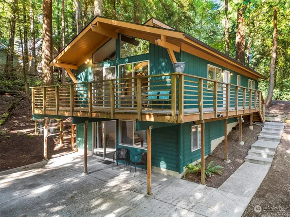 418 Sudden Valley Drive, Bellingham, WA 98229