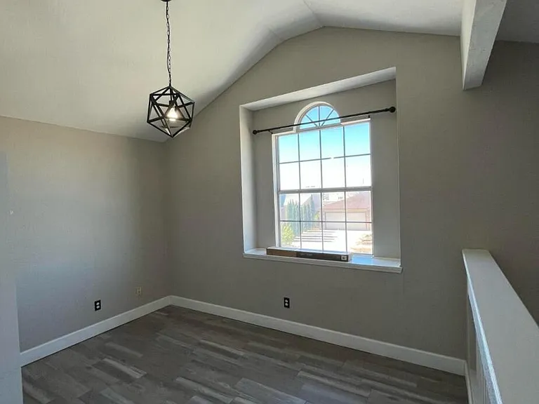 7548 Plaza Taurina Dr — Photo 15