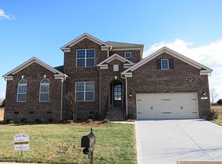 709 Five Leaf Ln, Waxhaw, NC 28173