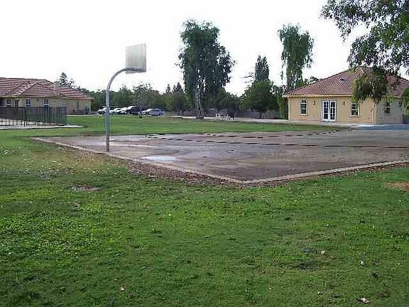 3rd image of 2783 Caminito Ave