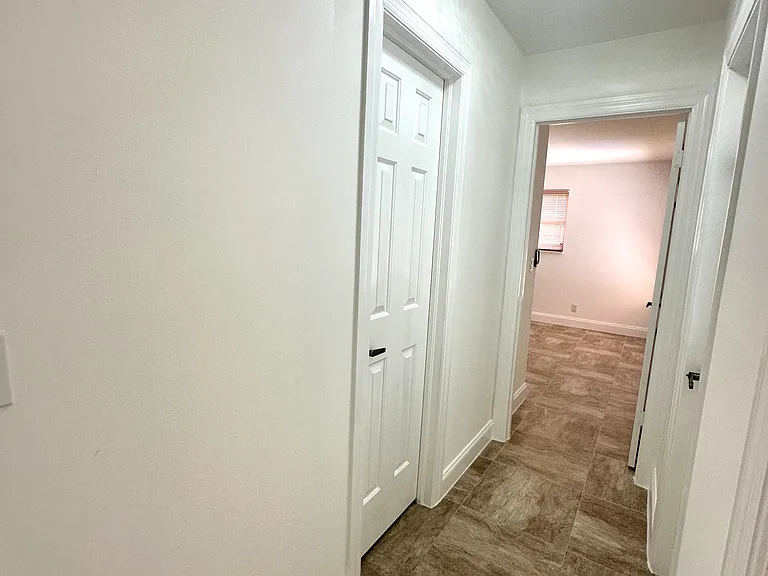 1128 Rainwood Cir — Photo 15