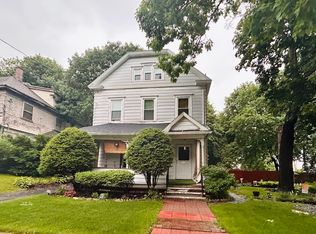 20 Curtis Ter, Pittsfield, MA 01201
