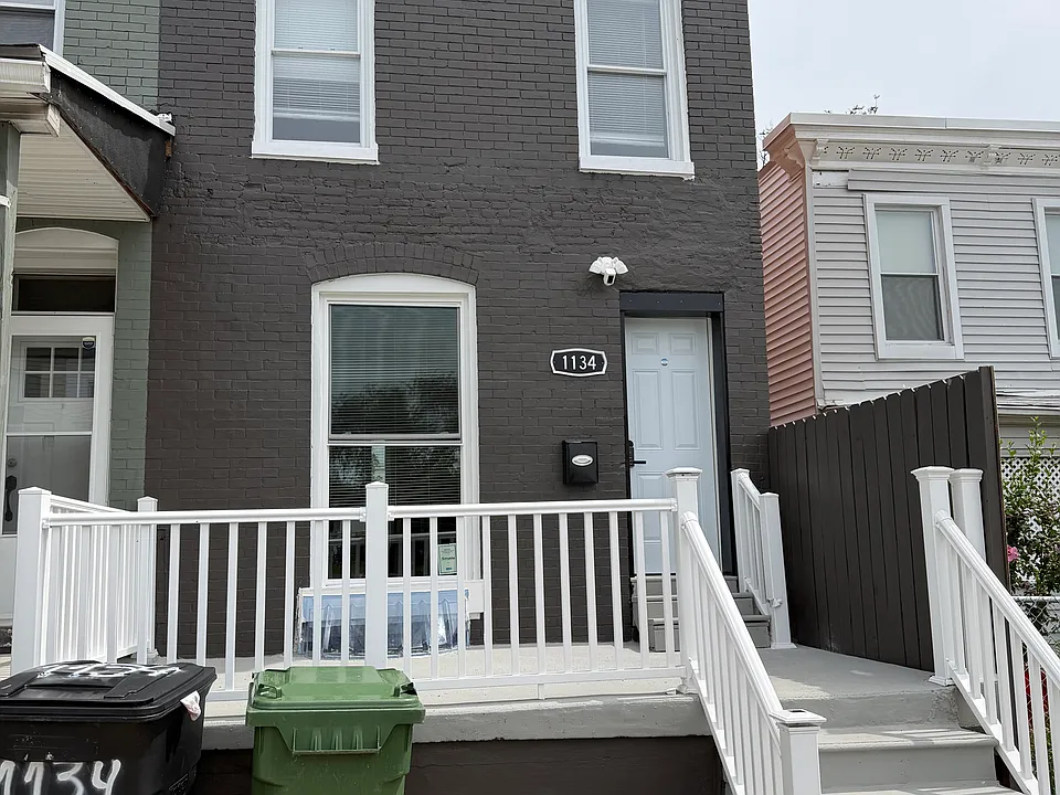 1134 Montpelier St