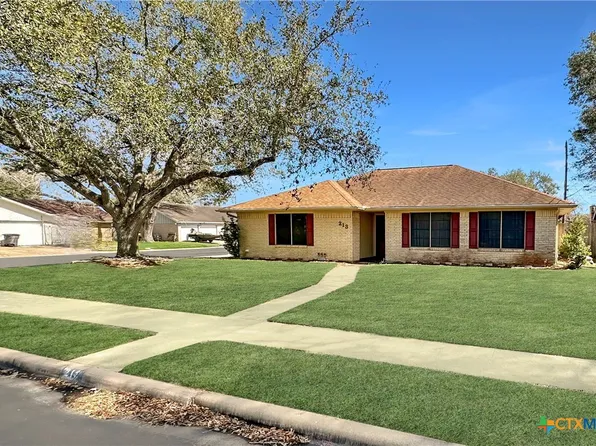 213 Yuma Dr, Victoria, TX 77904