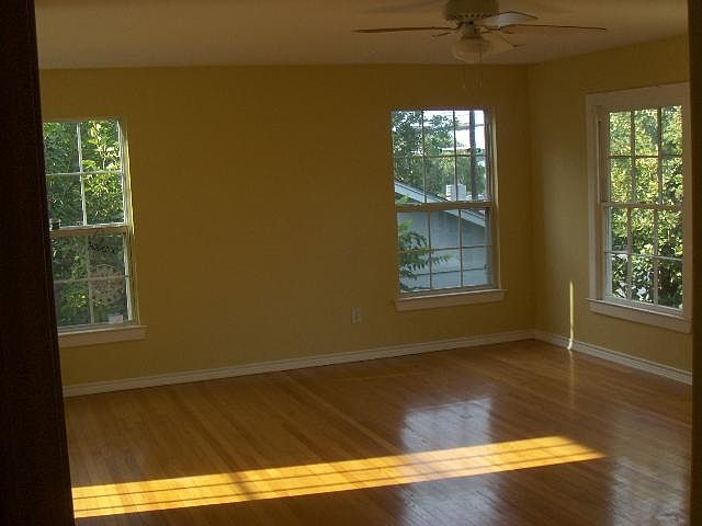 Same living room without the furniture.