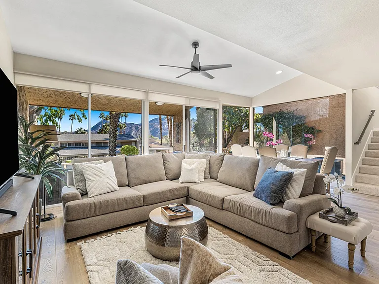 48910 Phlox Pl — Photo 1