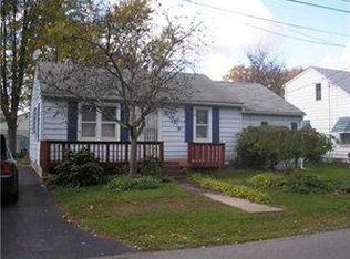 2744 Caledonia St, Newfane, NY
