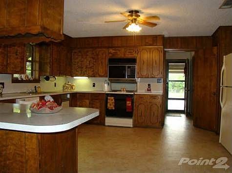 3rd image of 10880 County Road 3822