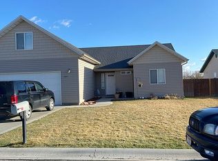 1015 Lauren Ln, Filer, ID 83328