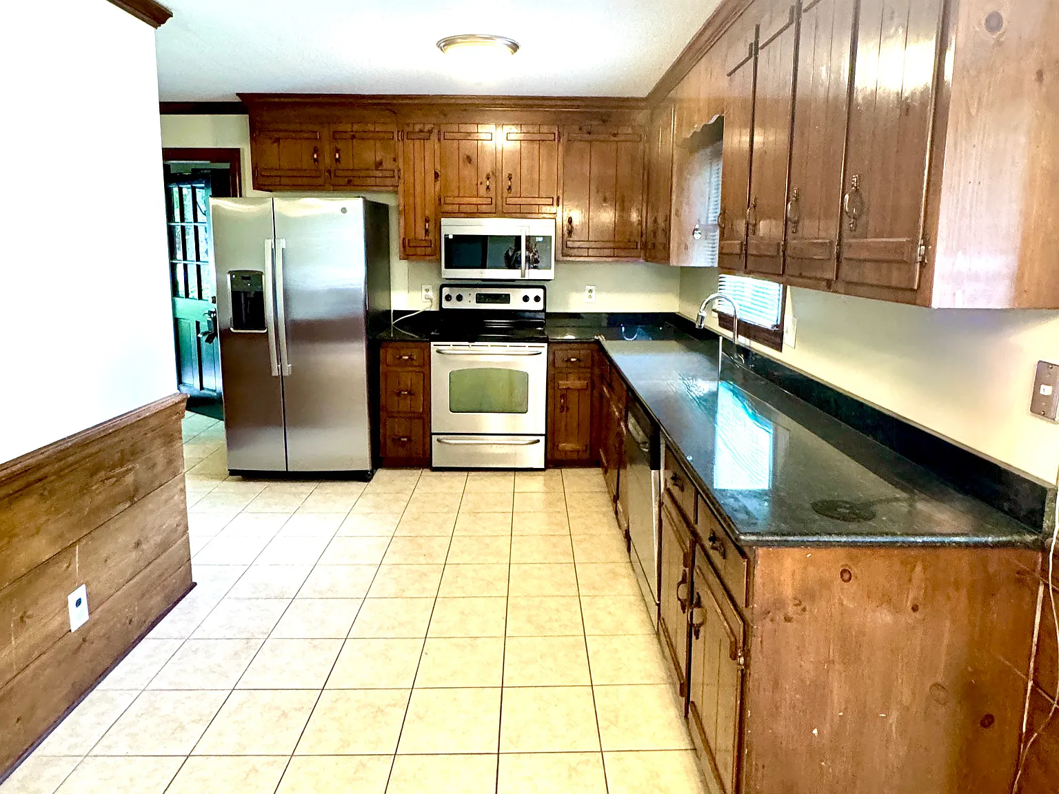 6508 Valley Estates Drive — Photo 3