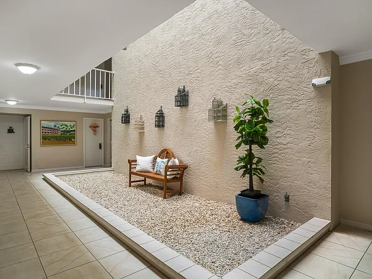 1815 Mooringline Dr #2E — Photo 34