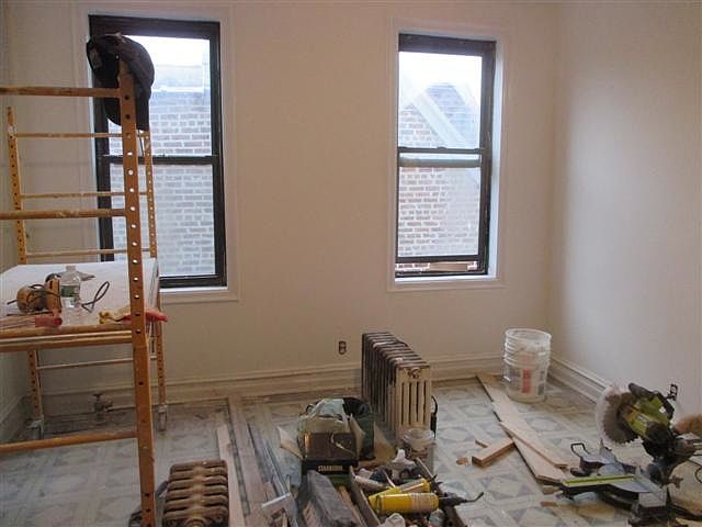 2nd image of 801 72nd St APT C2