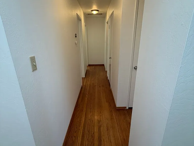 8632 Midfield Way — Photo 11