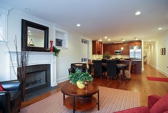 3rd image of 2708 N Lehmann Ave #1S