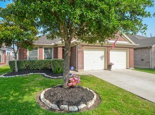 25703 Oakstone Park Dr, Richmond, TX 77406