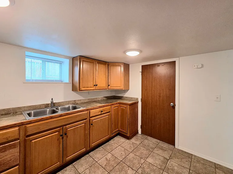 1121 Monitor Ave — Photo 6