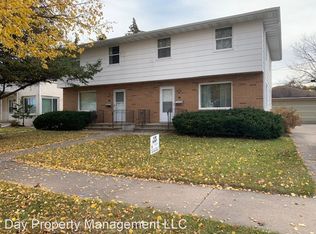 633 E Longview Dr, Appleton, WI 54911