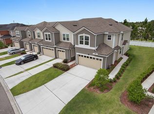 704 Grover Ln, Orange Park, FL 32065