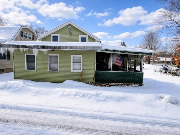 36111 Beechwood Ave, Union City, PA 16438