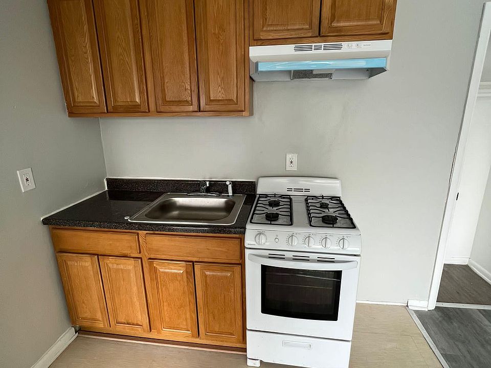 1st image of 394 Stuyvesant Ave #23