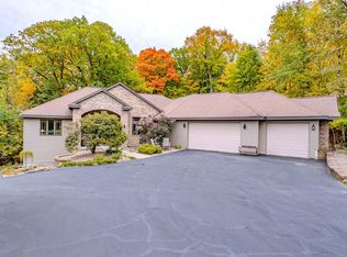 226936 Boulder Ridge Cir, Wausau, WI 54401