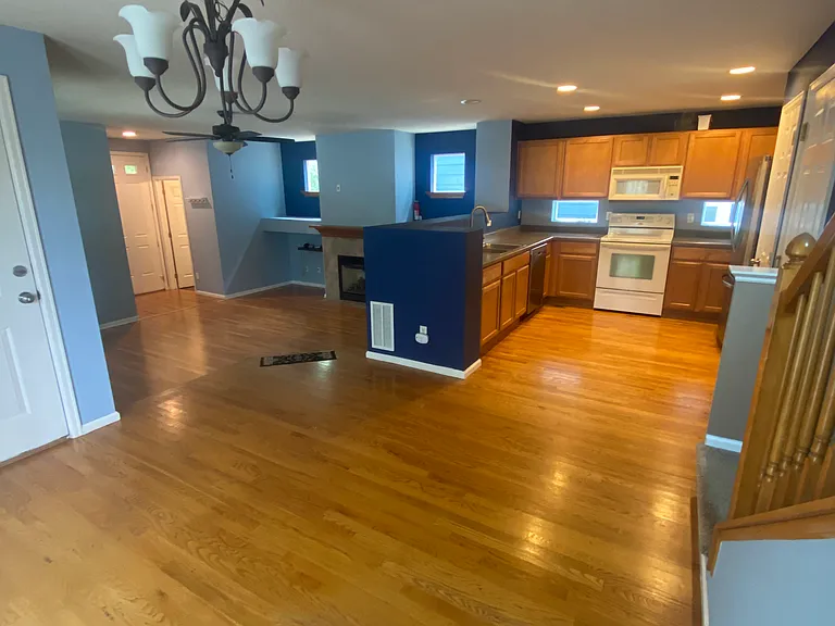 2845 Central Park Blvd — Photo 30