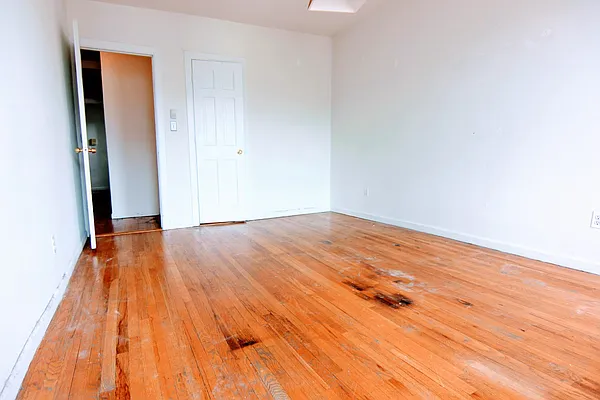 Rented by Voro New York | media 17