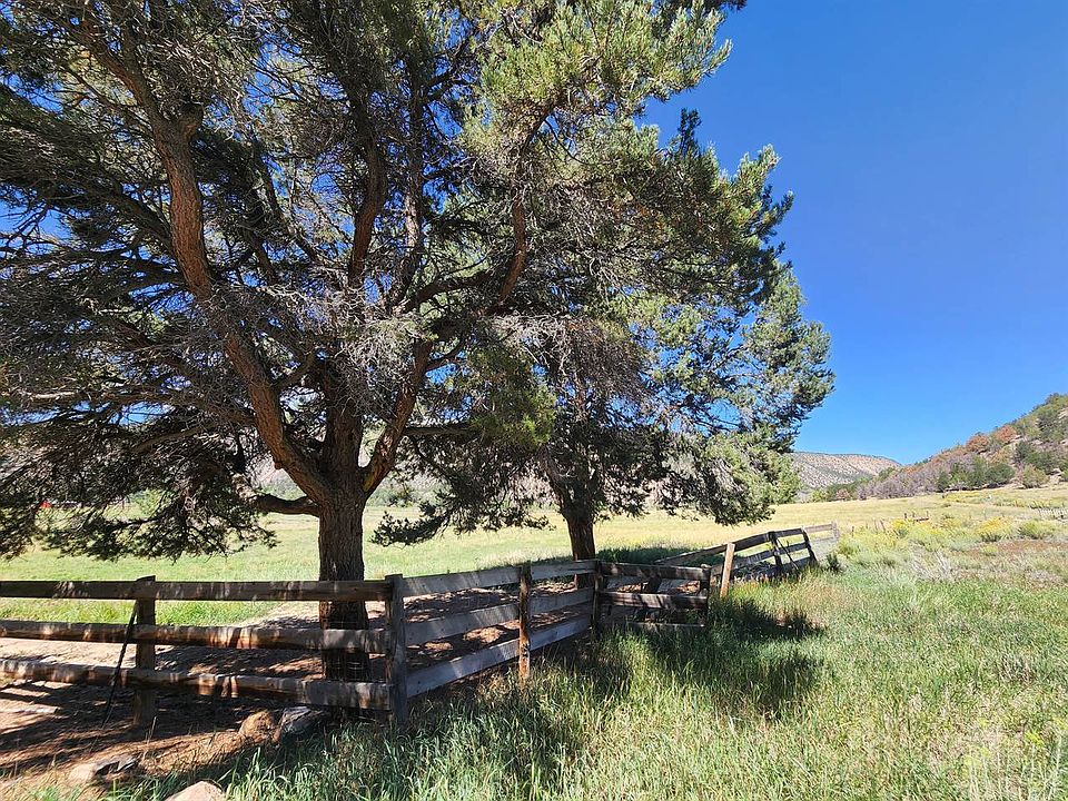 1st image of 125 Pasture Pl