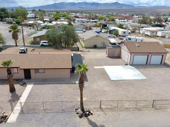 740 Tiger Lilly Ln, Bullhead City, AZ 86442