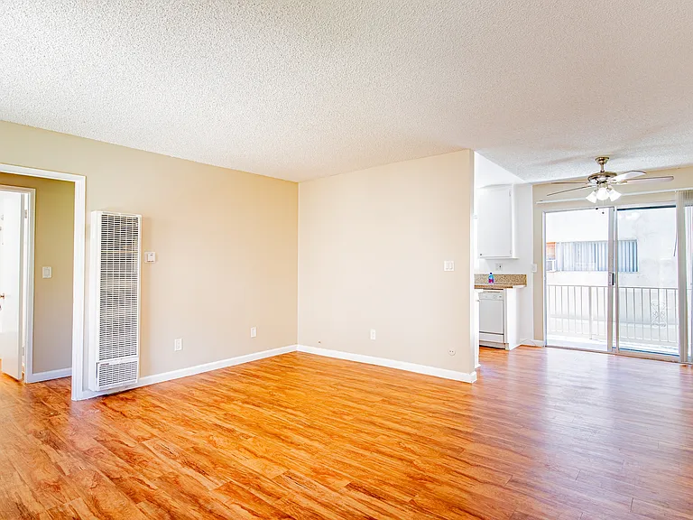 Northgate Apartments — Photo 22