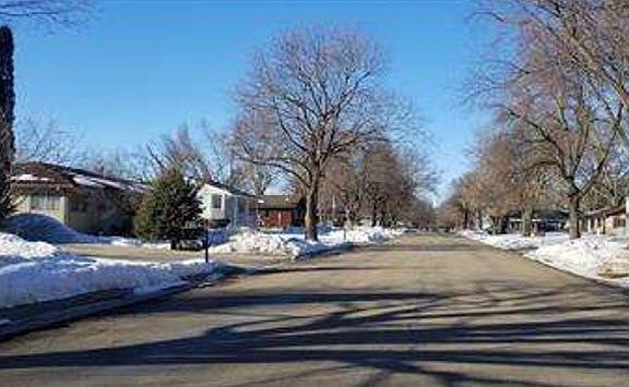 4th image of 2018 Highland Ave