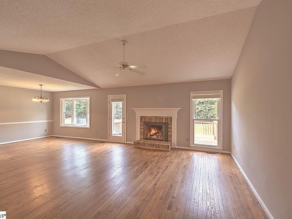 3rd image of 408 Keenan Orchard Dr