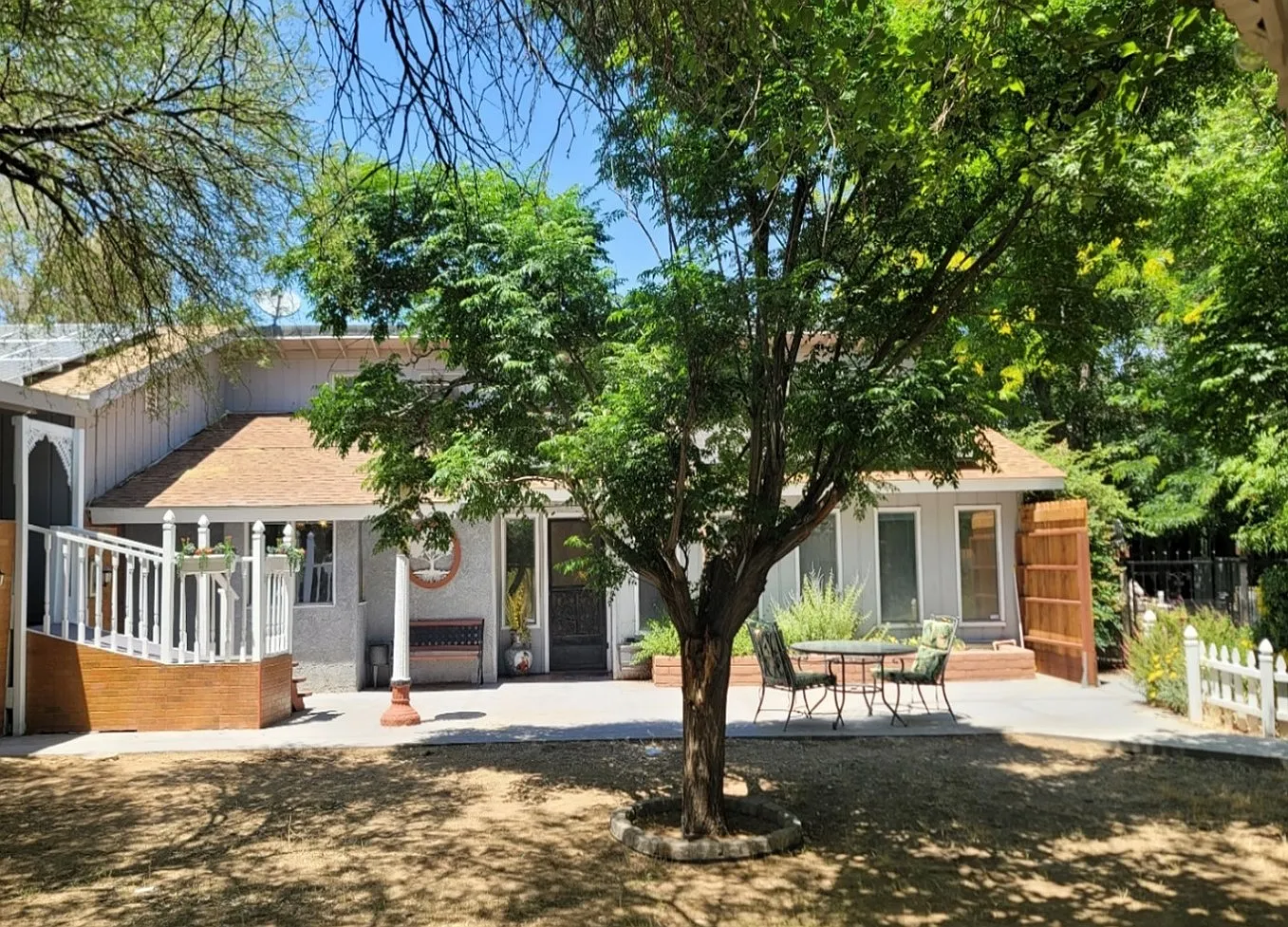 Felspar Ave, Ridgecrest — Photo 1