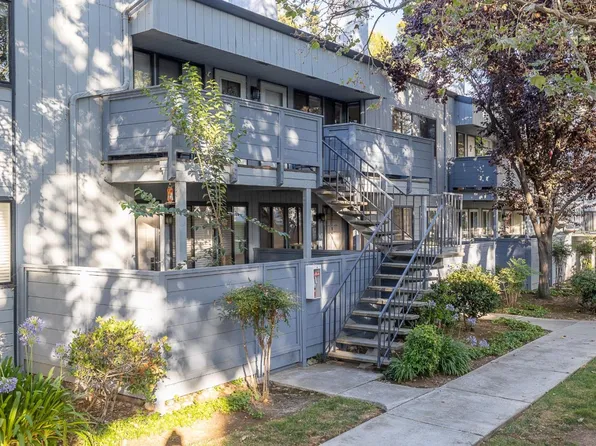 4821 Pine Forest Pl, San Jose, CA 95118