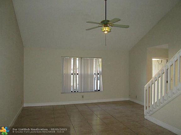 2nd image of 8576 Shadow Ct #5-14
