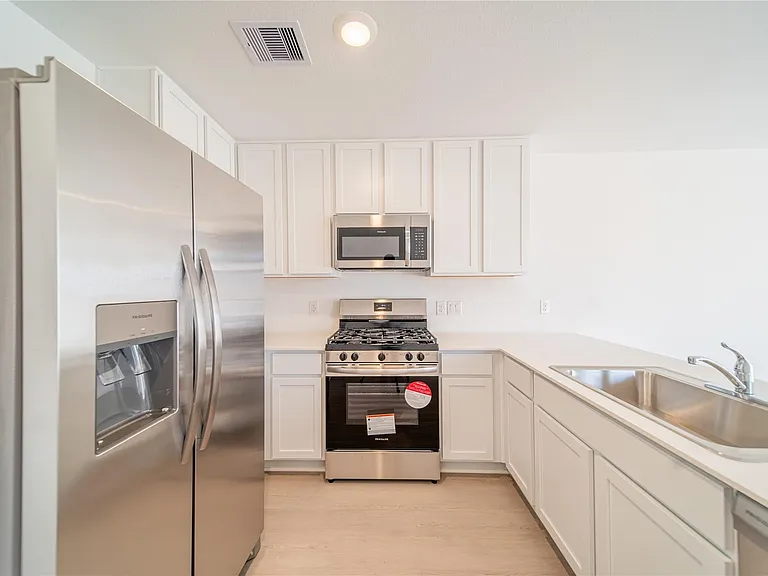 6851 Eastern Cottonwood Ln — Photo 8