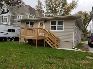 116 E 4th St, Logan, IA 51546