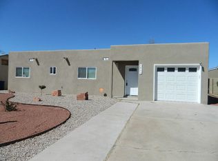 1011 Wade St NE, Albuquerque, NM 87112
