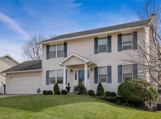 959 Whispering Ridge Ln, Saint Peters, MO 63376