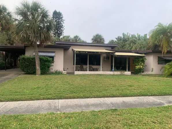 3110 W De Bazan Ave, Saint Pete Beach, FL 33706