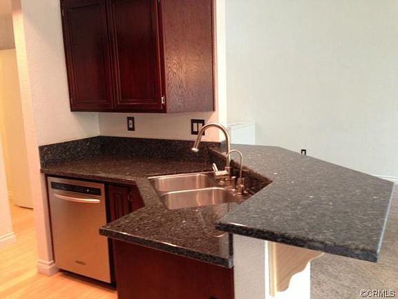 5th image of 2192 Evergreen Dr