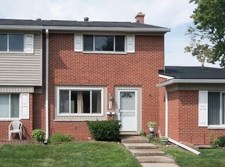 8063 Bristol St, Westland, MI 48185