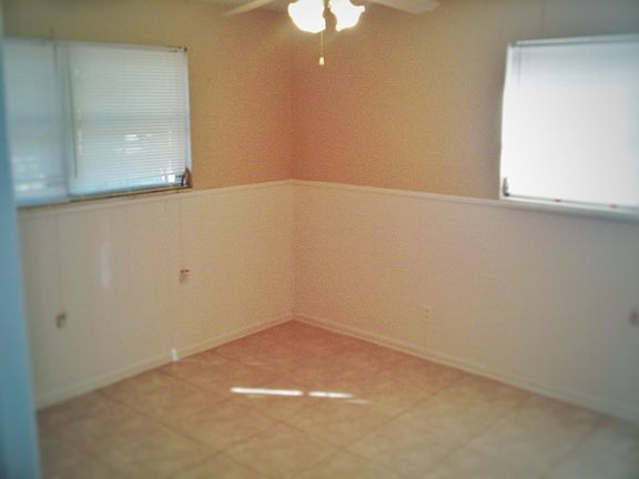 5th image of 4336 Harlow Blvd