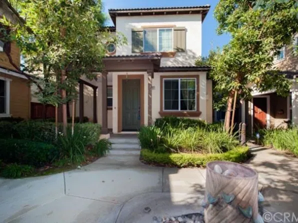 8797 Ussel Ln, Riverside, CA 92503