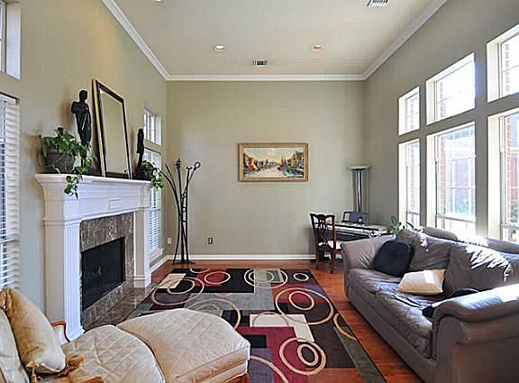 3rd image of 4604 Old Pond Dr