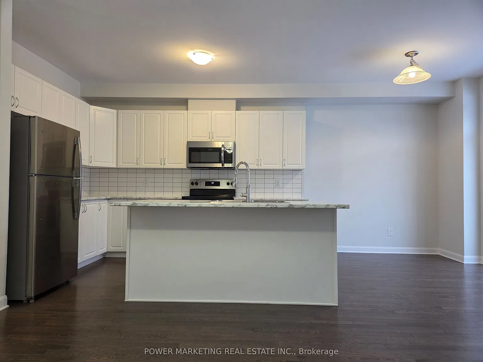 4 bed, $2,795 — Photo 2