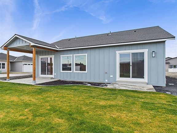 4th image of 2470 Noah Street SE